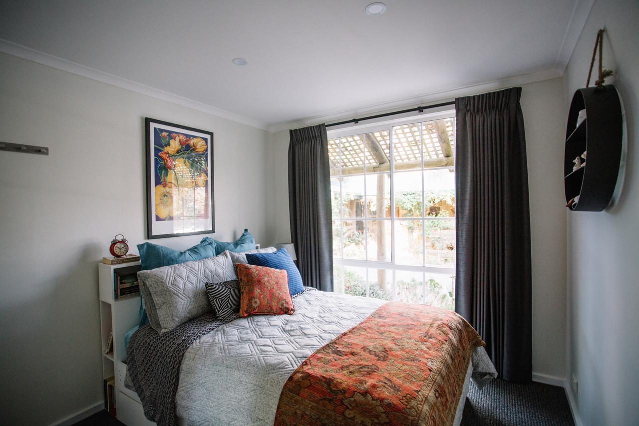 Wurrung B & B - The Cottage Woodend Eksteriør bilde