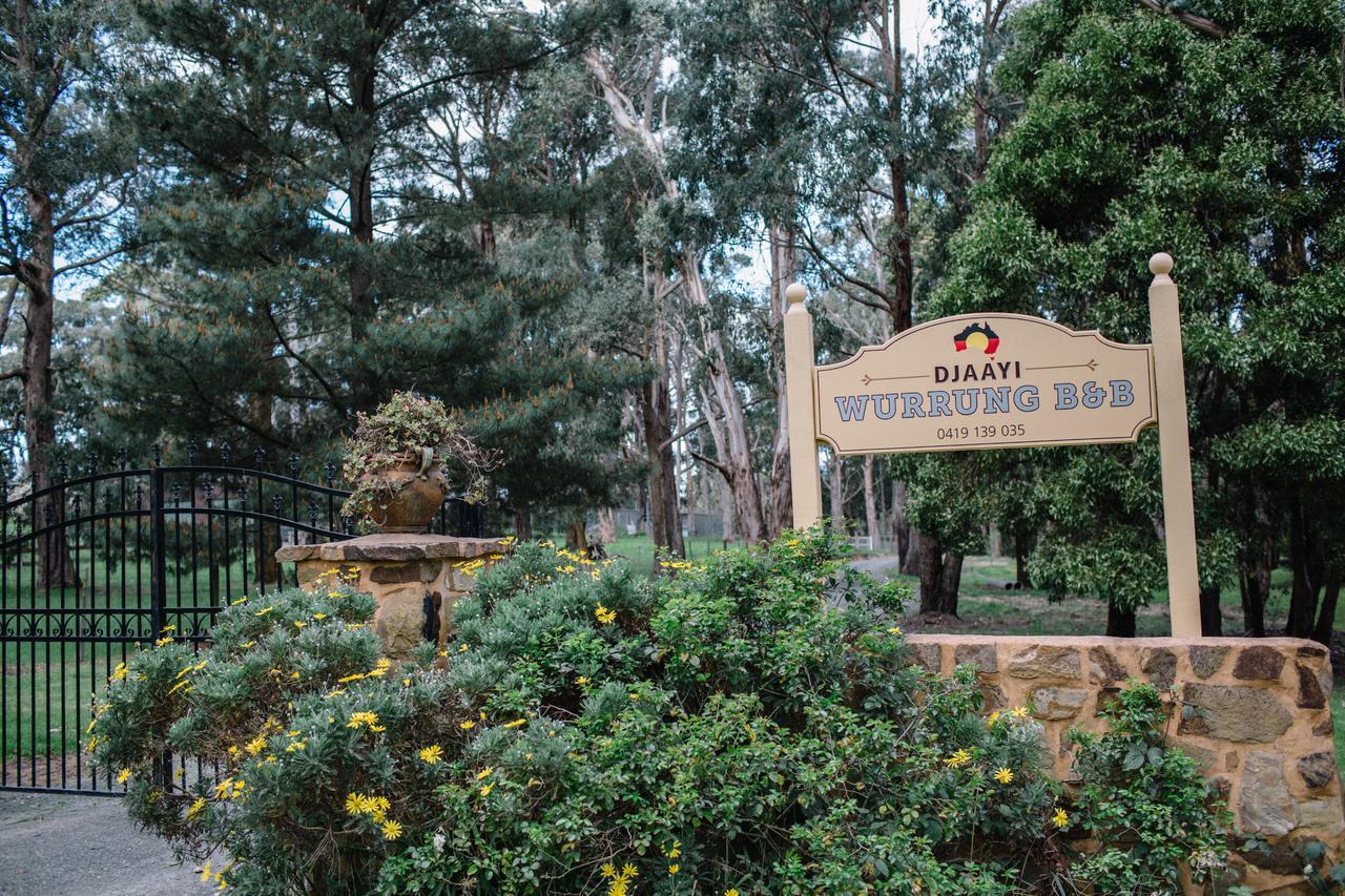 Wurrung B & B - The Cottage Woodend Eksteriør bilde